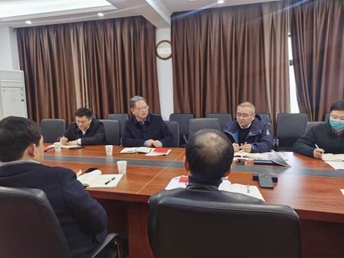 http://jwei.hubei-university.com/__local/C/EB/5B/30E6FFCE57FF5F07821D6604972_C0B22265_16006.jpg